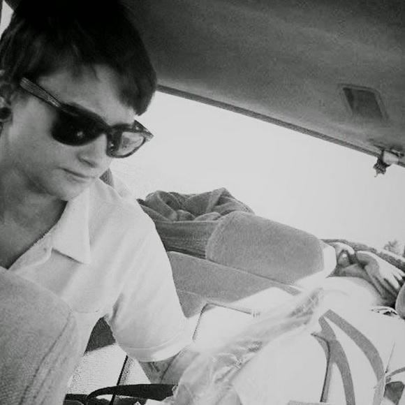 Meet your Posher, Sarah - Picture 1 of 1